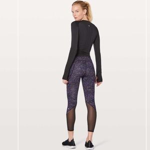 Lululemon Gait Keeper 7/8 Tight 25"
Crystalline Multi size 6